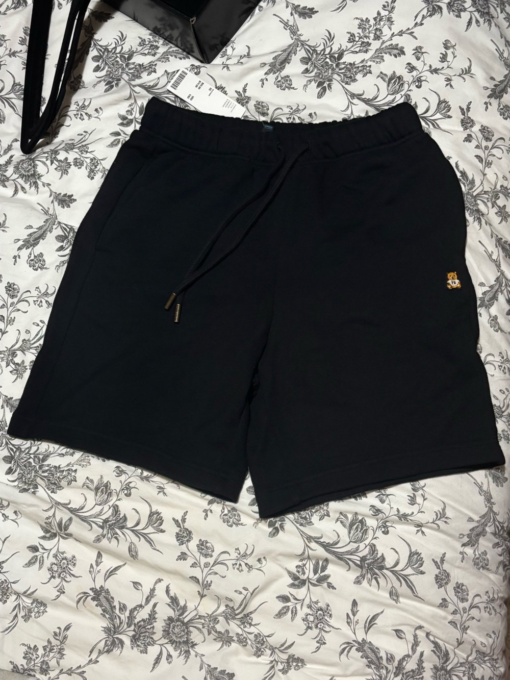 Teddy Fresh Shorts - Picture 2 of 3
